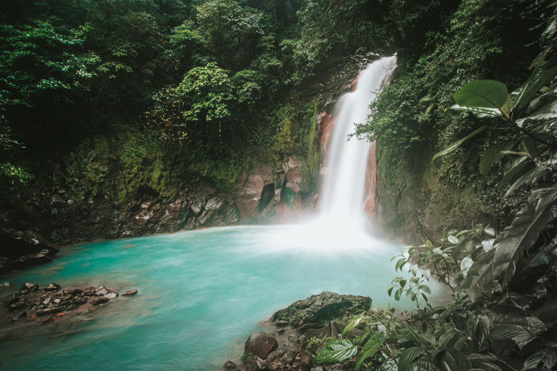 里约热内卢泰诺里奥国家公园的塞莱斯特瀑布-与Tam旅游哥斯达黎加万博体育最新客户端下载