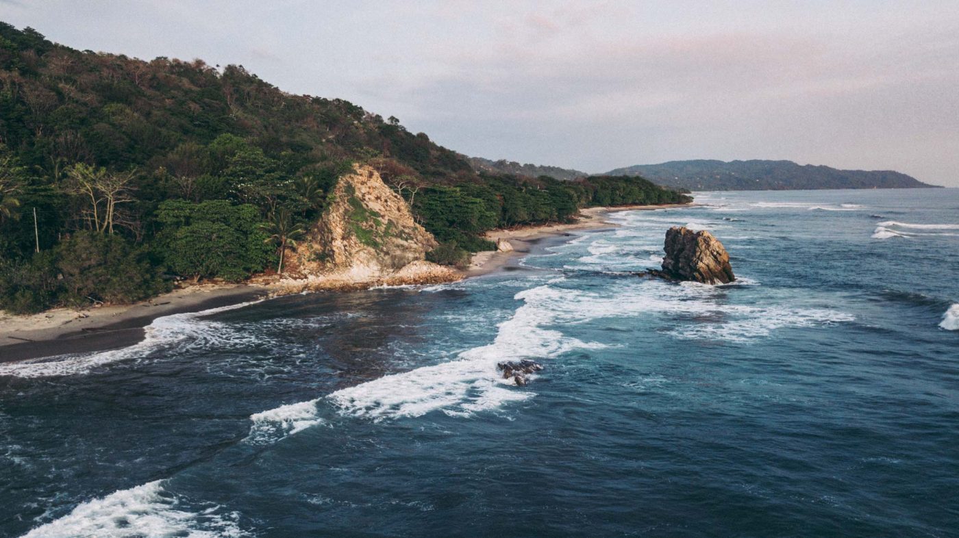 哥斯达黎加圣特蕾莎旅游看点:海岸线